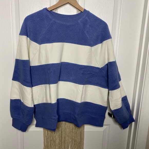 NWT GAP Textured Stripe Raglan Sweater - Picture 2 of 8